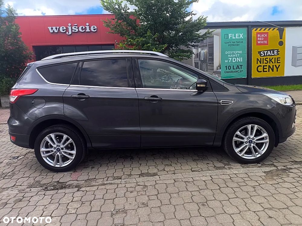 Ford Kuga 2.0 TDCi 2x4 SYNC - 28