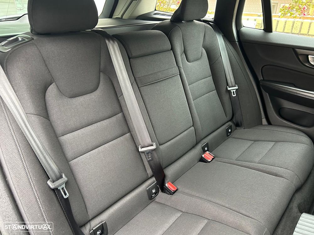 Volvo V60 2.0 T6 AWD TE Inscription Expression - 9