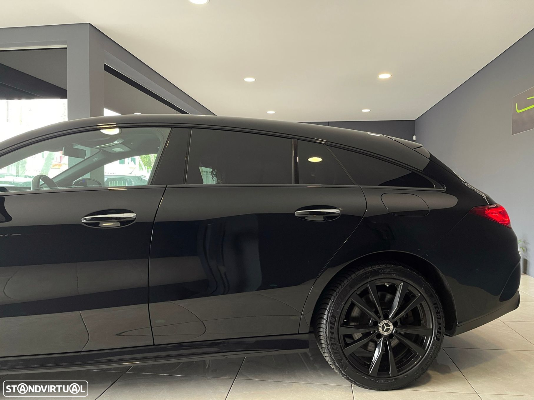 Mercedes-Benz CLA 250 - 13