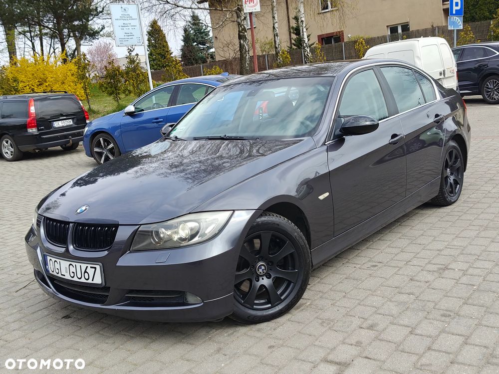 BMW Seria 3 325i - 2