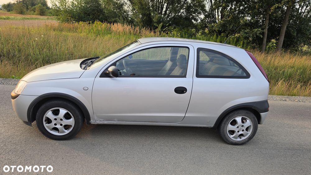 Opel Corsa 1.2 16V Base / Start - 4