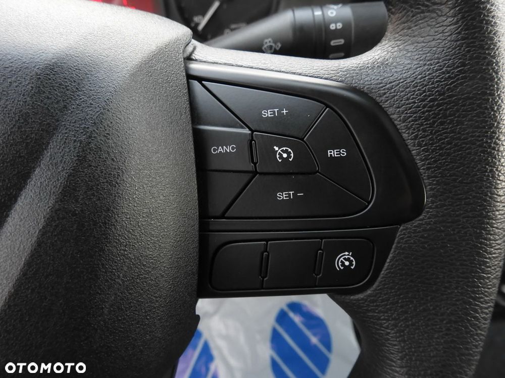 Iveco DAILY 35S16 KONTENER WINDA 8 PALET TEMPOMAT KLIMATYZACJA BLIŹNIACZE KOŁA  160KM - 33