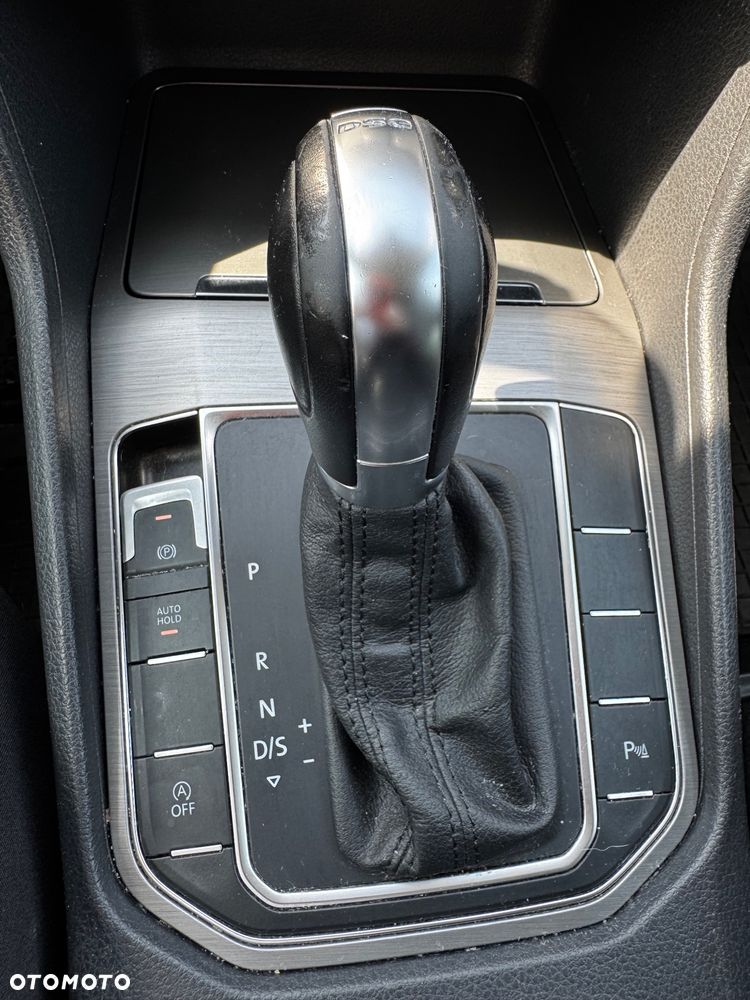 Volkswagen Golf Sportsvan SV 2.0 TDI BMT Highline DSG - 16