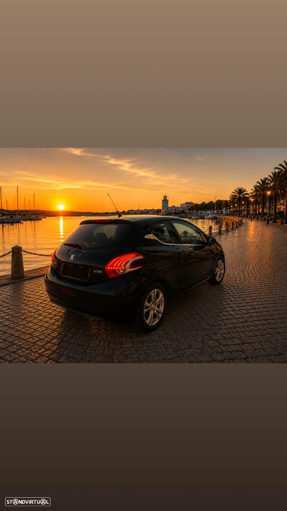 Peugeot 208 82 VTI Allure - 4