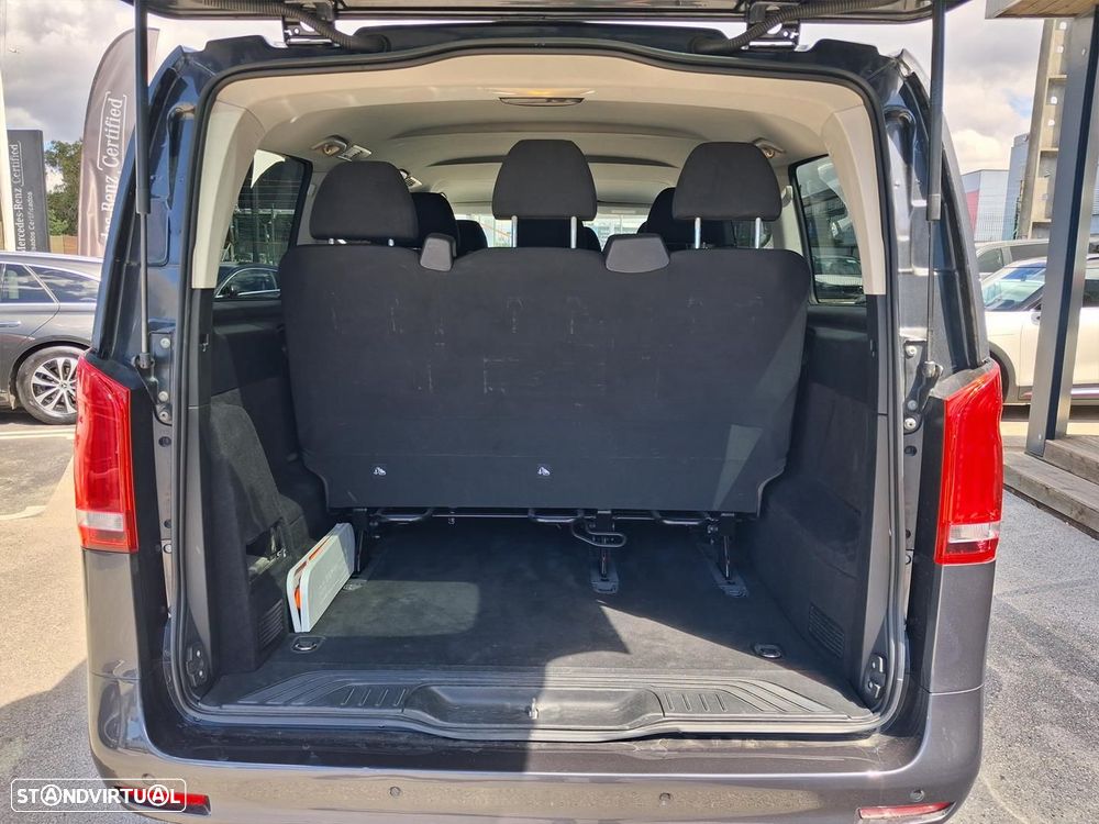 Mercedes-Benz Vito Tourer Compacta Aut. PRO - 12