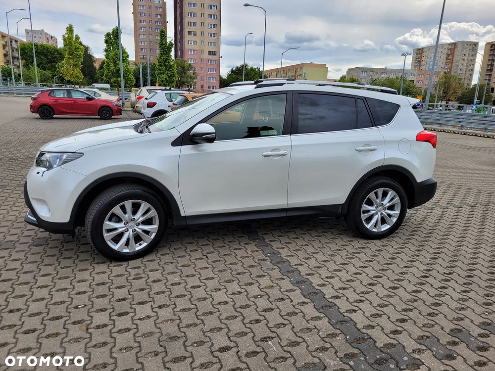 Toyota RAV4 - 3
