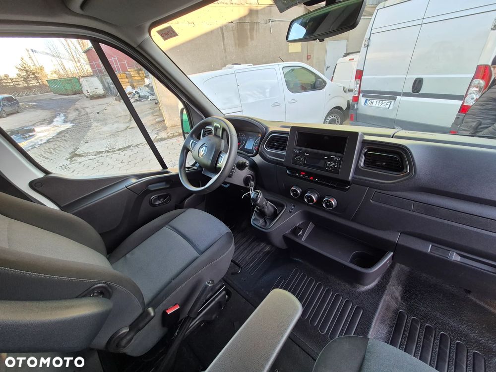 Renault Master - 13