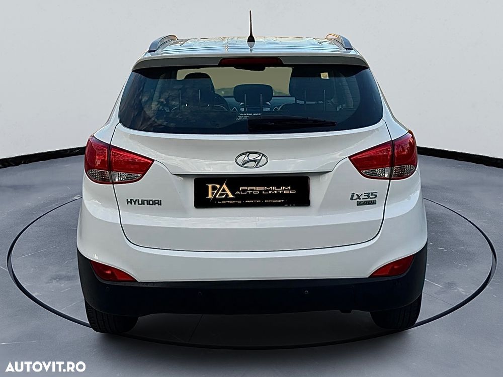 Hyundai ix35 1.7 CRDI 2WD blue Finale Silver - 10