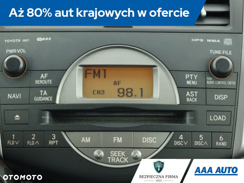 Toyota RAV4 - 10