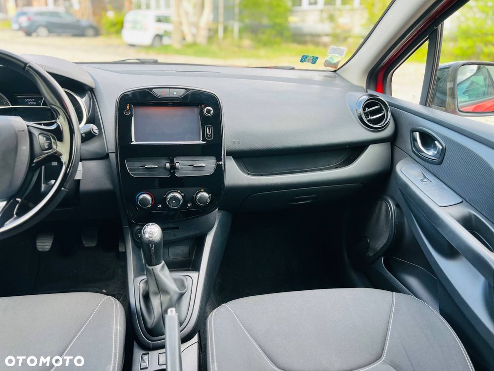 Renault Clio TCe 90 Limited - 14