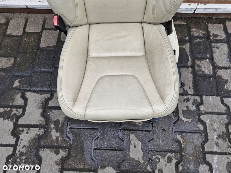 volvo s60 2 ii fotel kierowcy lewy przód przedni skóra jasna uk - 2