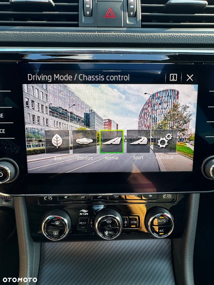 Skoda Superb 2.0 TSI 4x4 Sportline DSG - 35