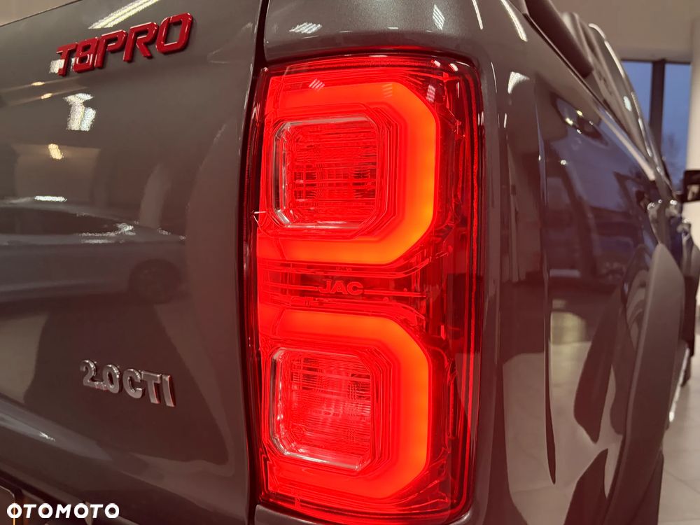 JAC T8 PRO Standard - 8