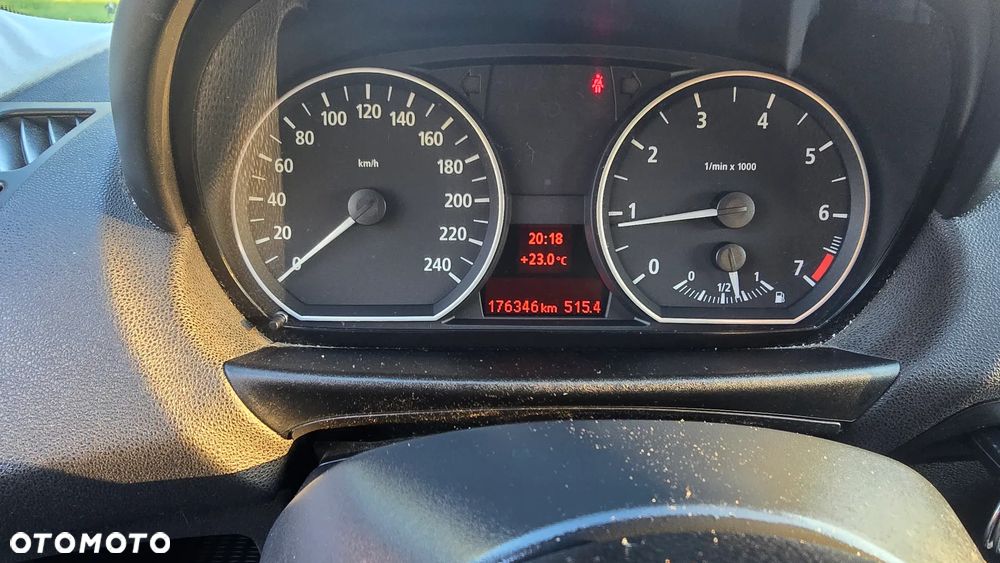 BMW Seria 1 - 10