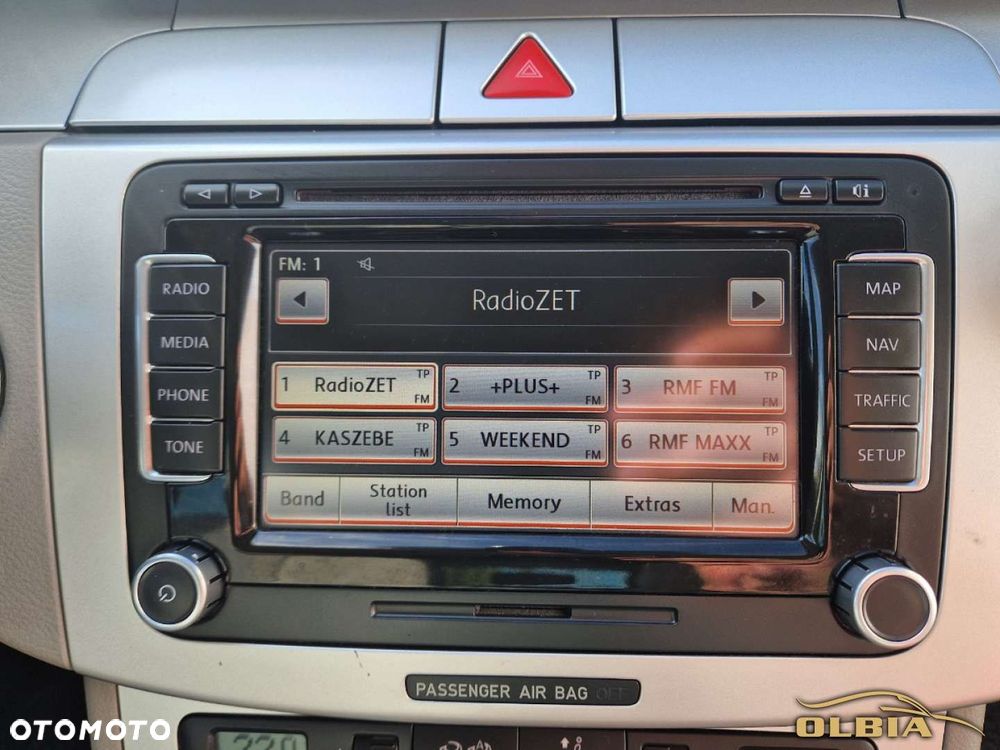 Volkswagen Passat - 19