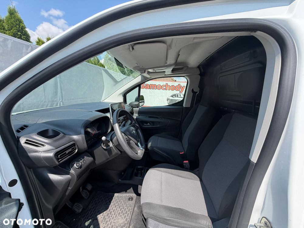 Opel Combo - 16