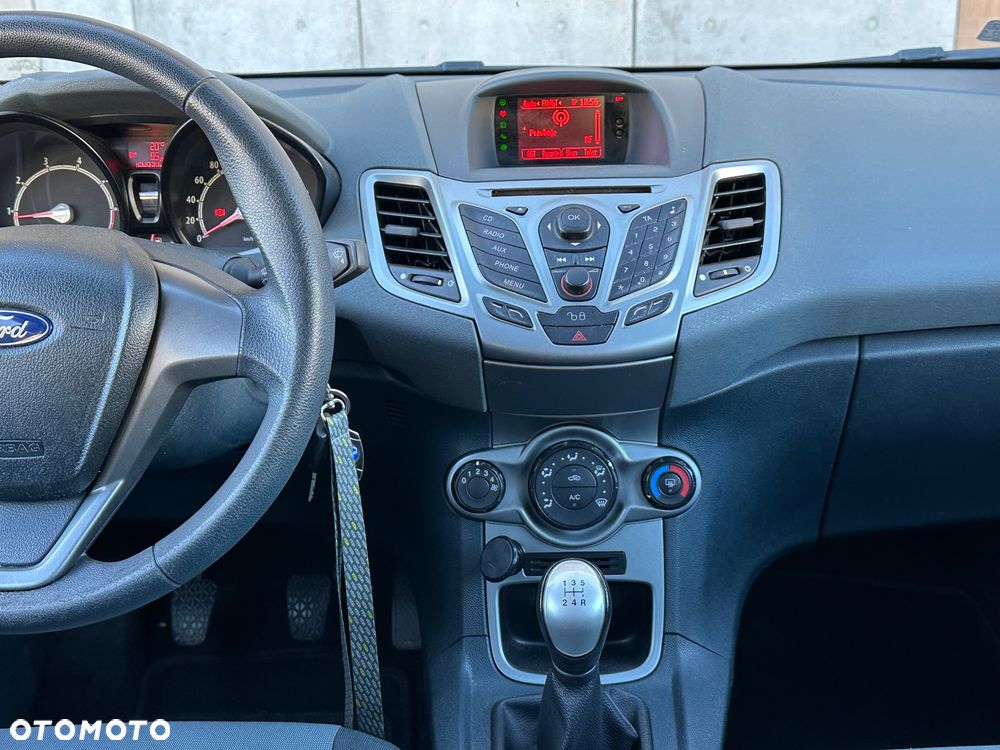 Ford Fiesta 1.25 Viva - 18