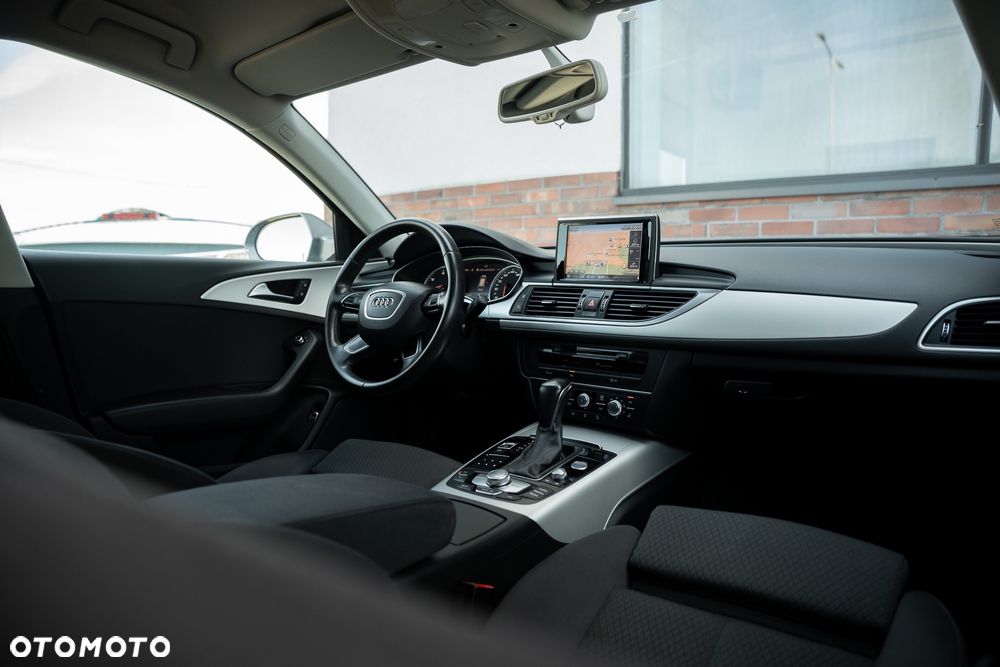 Audi A6 Avant 2.0 TDI Ultra S tronic - 29