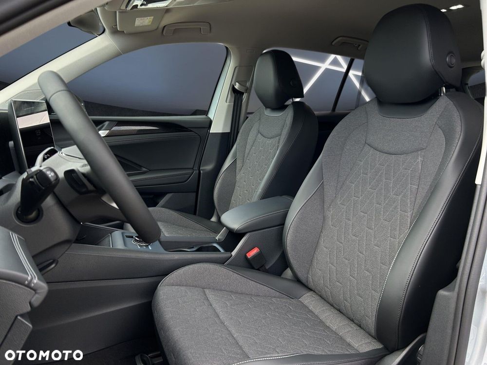 Volkswagen Tiguan - 7