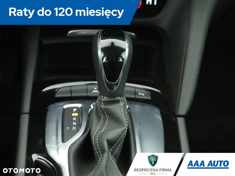Opel Insignia - 15