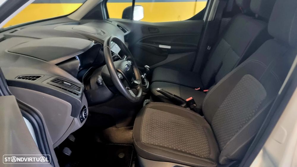 Ford Transit Connect - 11