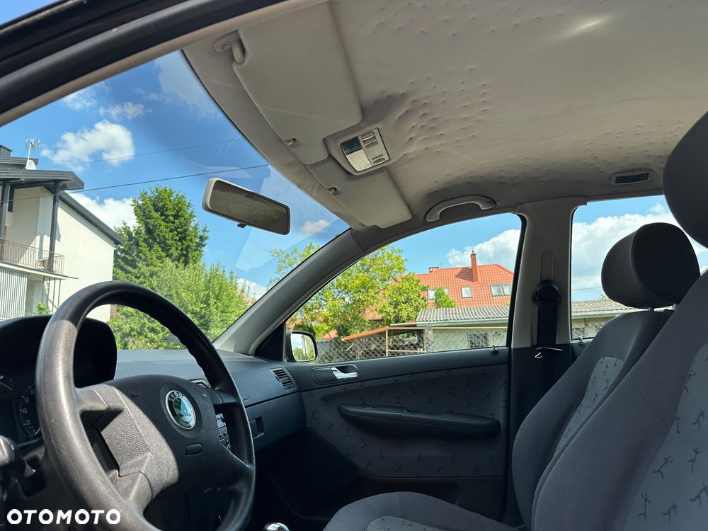 Skoda Fabia 1.4 16V Elegance - 34