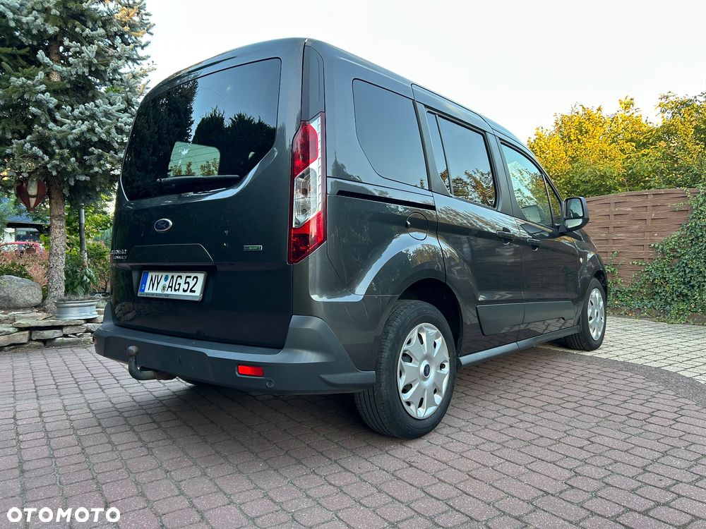 Ford Tourneo Connect - 10