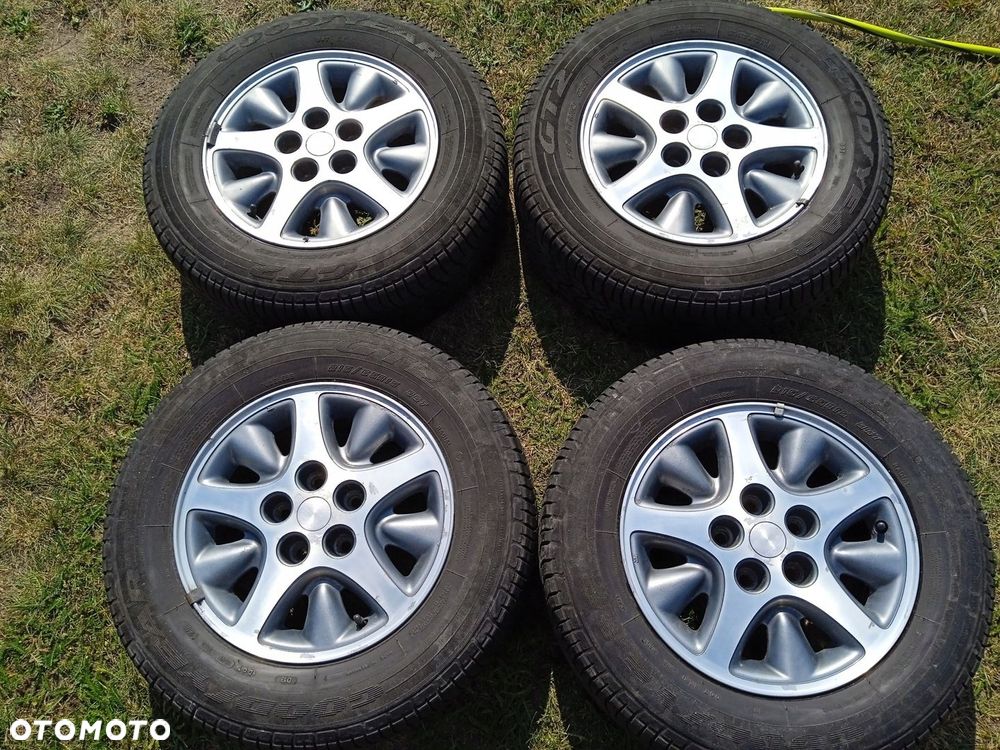 felgi aluminiowe 5x114,3 Chrysler Voyager 15 Et40 - 1