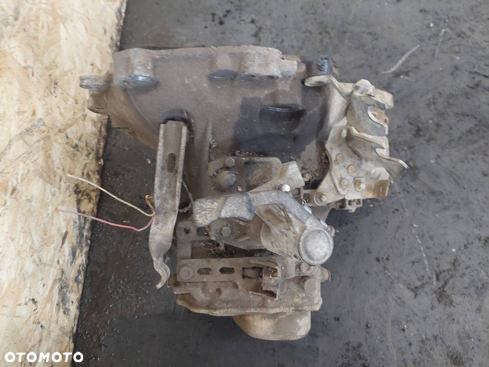 SKRZYNIA BIEGÓW OPEL AGILA A 1.3 CDTI F17W355 MANUAL 5 BIEGÓW ID: 236425 - 5