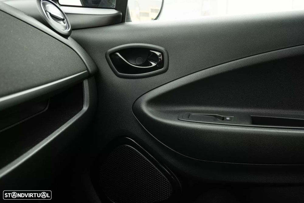Renault Zoe (c/ Bateria) Limited 50 - 19