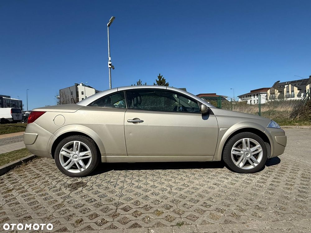 Renault Megane 1.6 Confort Dynamique - 3