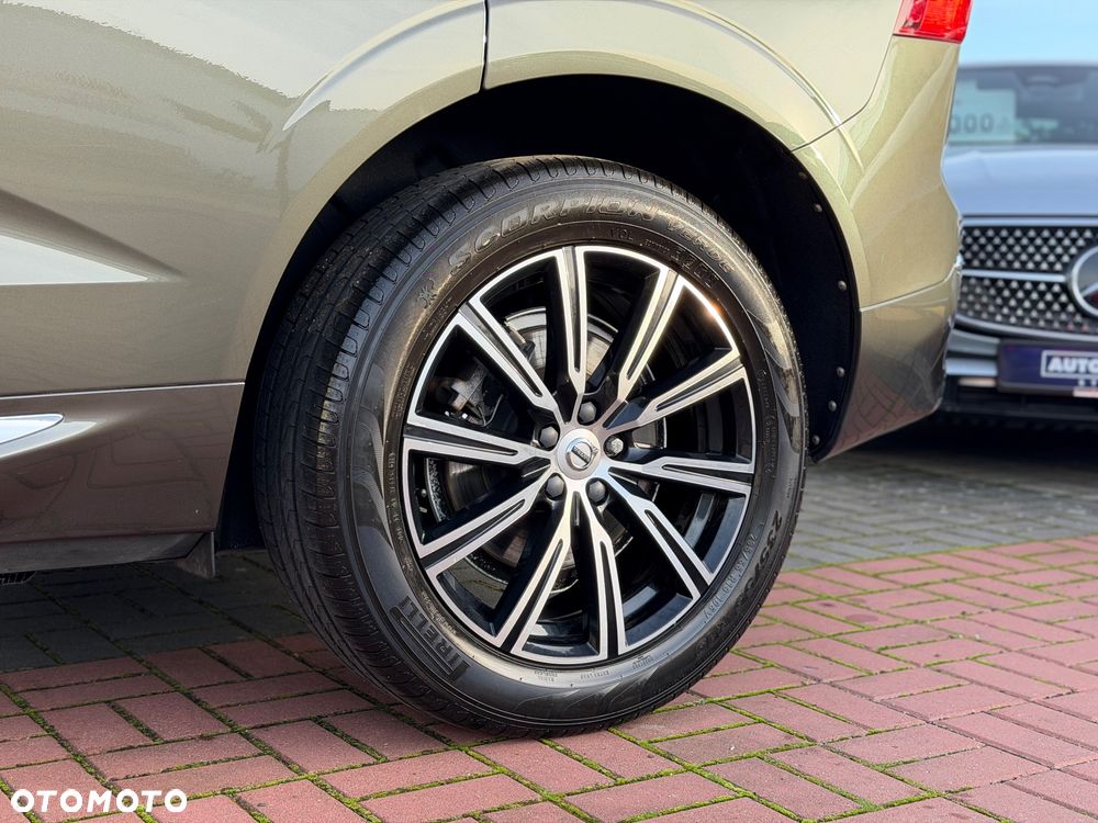 Volvo XC 60 D4 Inscription - 28