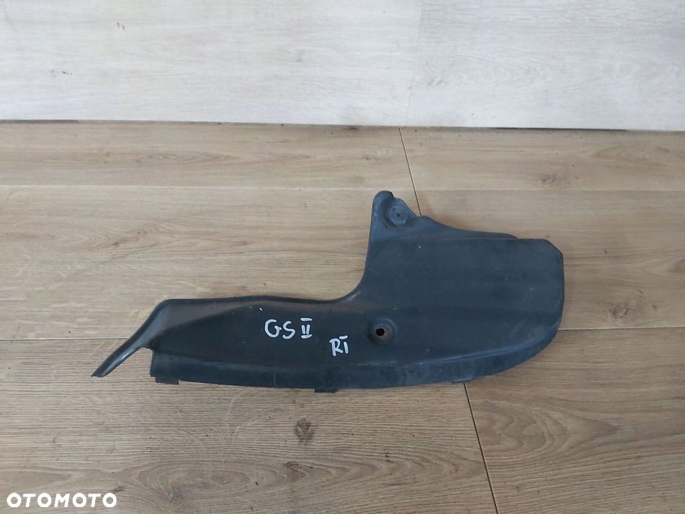 LEXUS GS II 300 400 97-04r nadkole chlapacz prawy tył 61667-30101 - 1