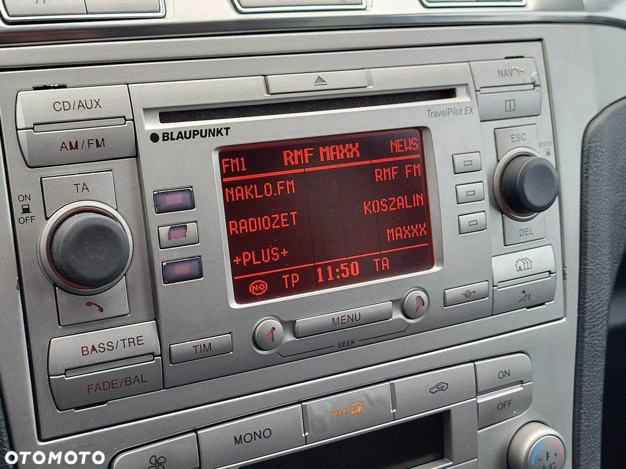 Ford S-Max - 26