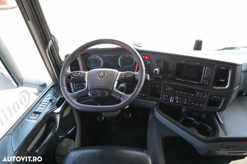 Scania R 730 XT / V8 / 6X4 / PENTRU LEMN / PENTRU COPACI / PENTRU PĂDURE / HDS LOGLIFT F96ST / CABINĂ / ANVELOPE 100% / 2020A - 33