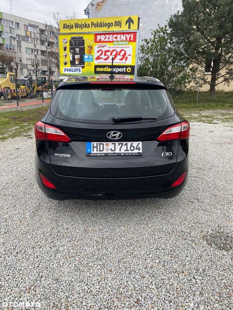 Hyundai i30 blue 1.6 GDI DCT Premium - 8