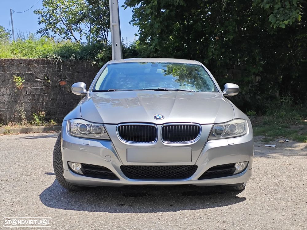 BMW 320 d EfficientDynamics - 2
