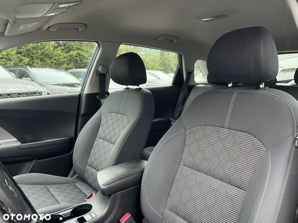Kia Niro 1.6 GDI Hybrid M - 11