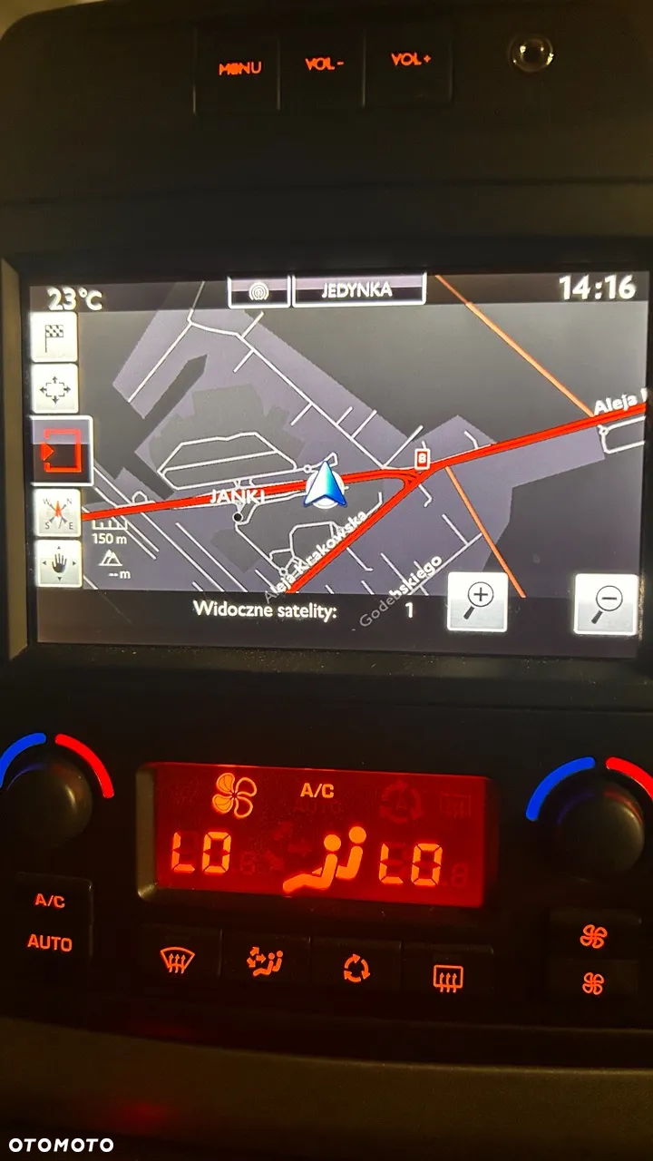 Citroën Berlingo ver-1-6-bluehdi-feel - 11
