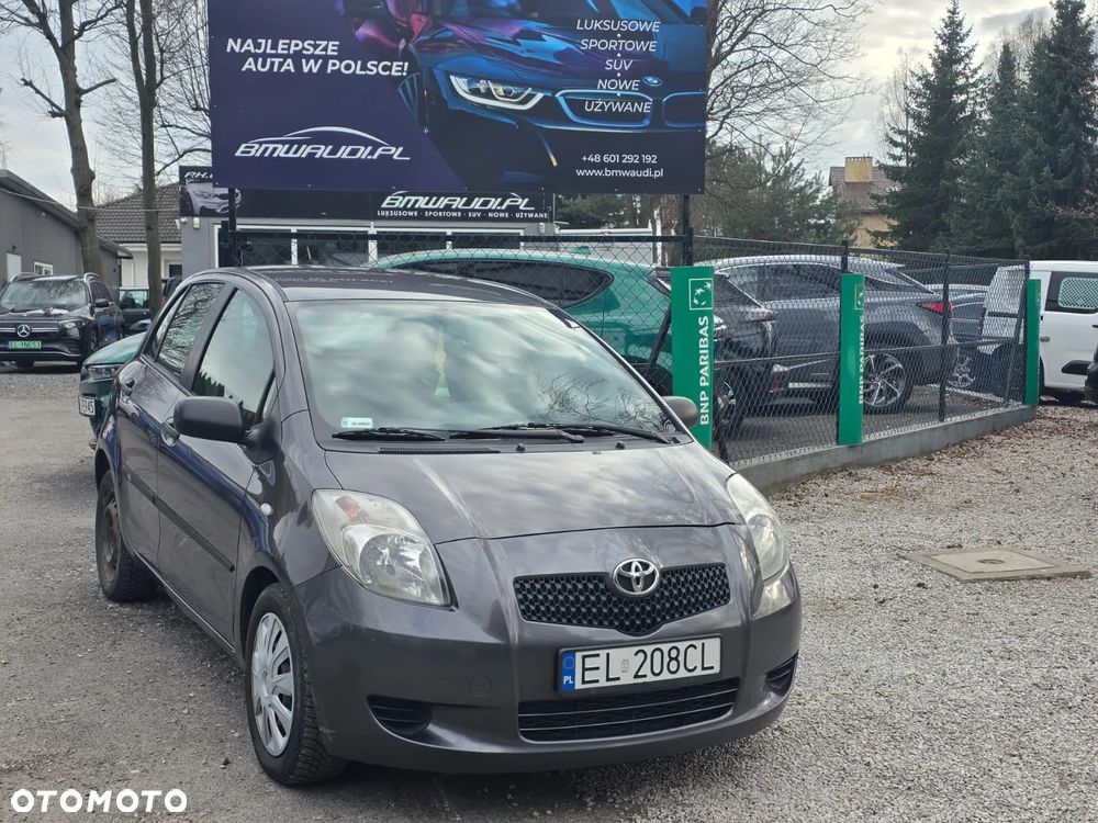 Toyota Yaris 1.3 Terra - 3