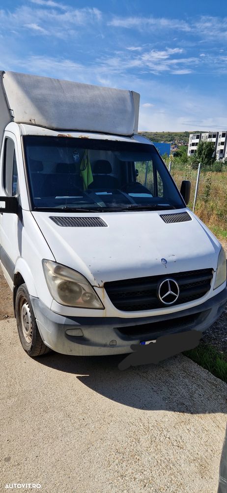 Mercedes-Benz Sprinter - 1