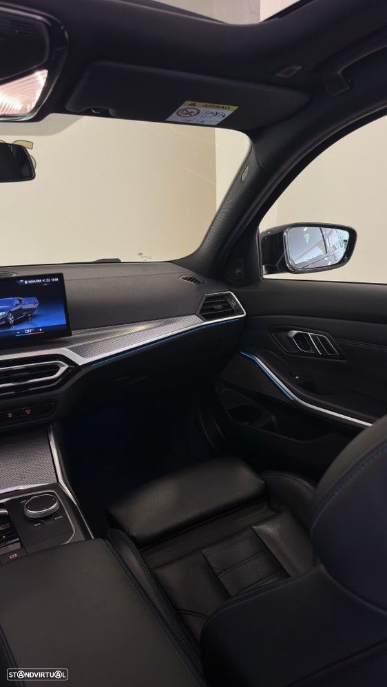 BMW 330 - 22