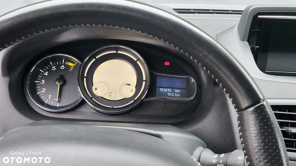 Renault Megane ENERGY TCe 130 BOSE EDITION - 16