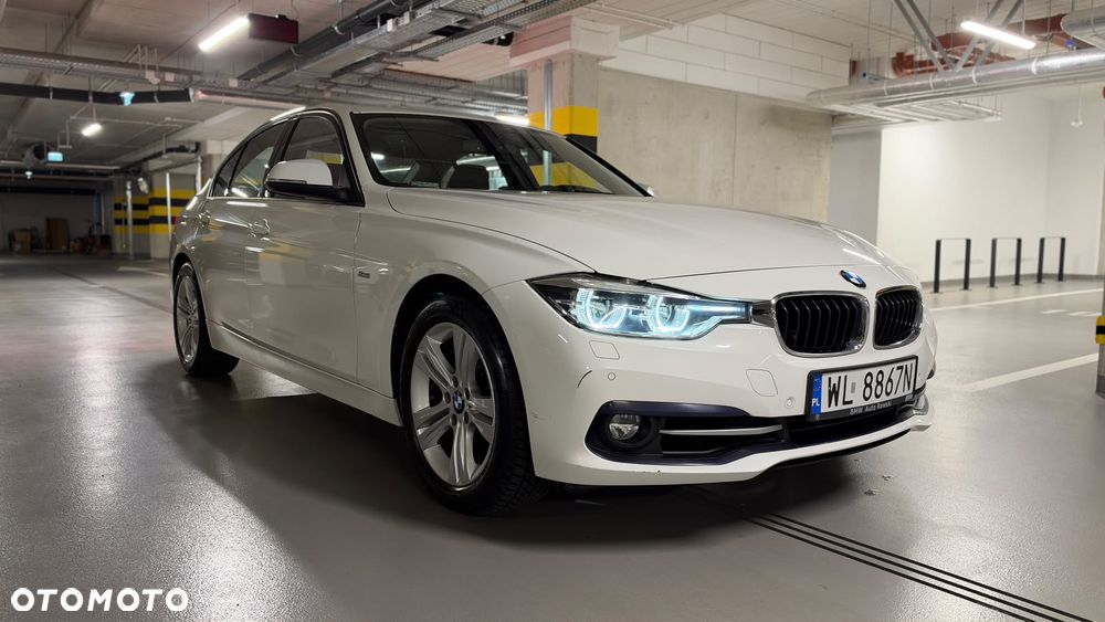 BMW Seria 3 318i Sport Line - 35