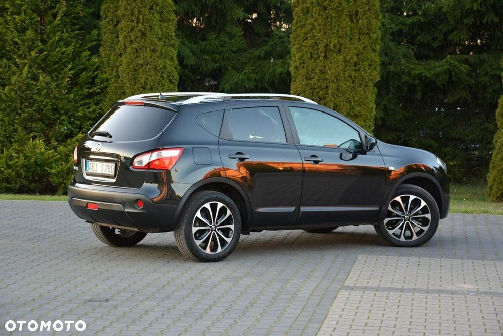 Nissan Qashqai - 12