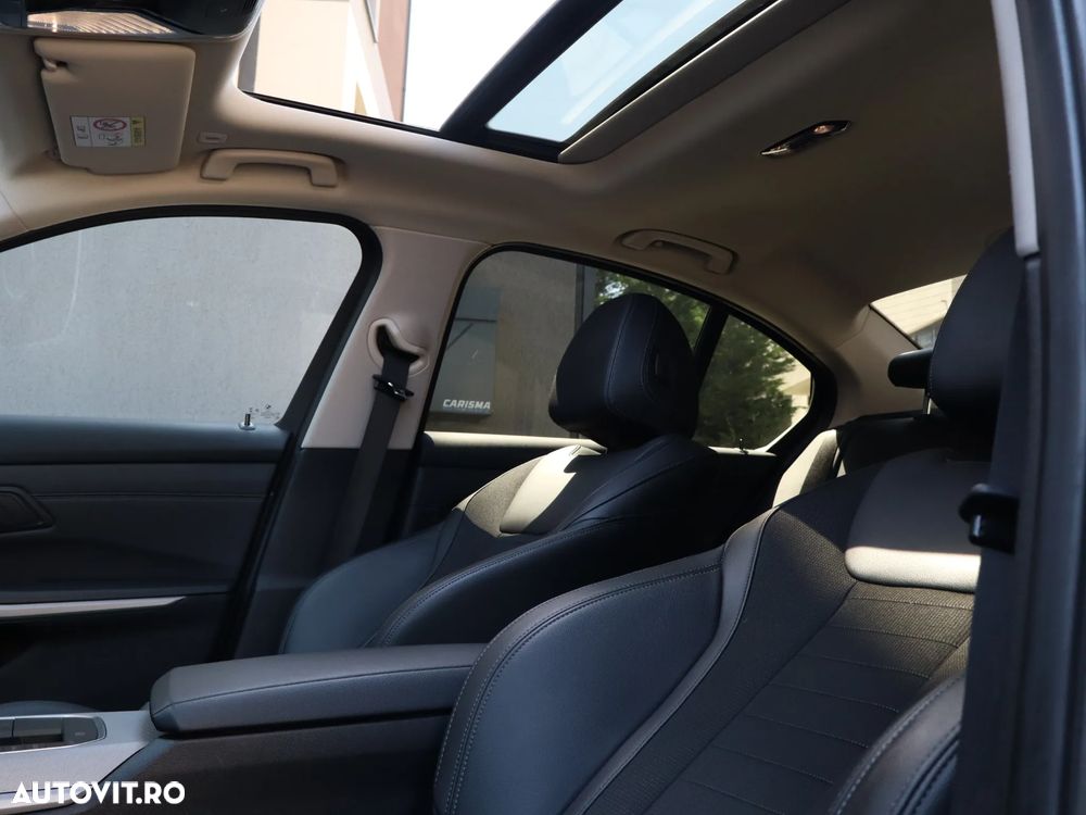 BMW Seria 3 330e Aut. Sport Line - 19