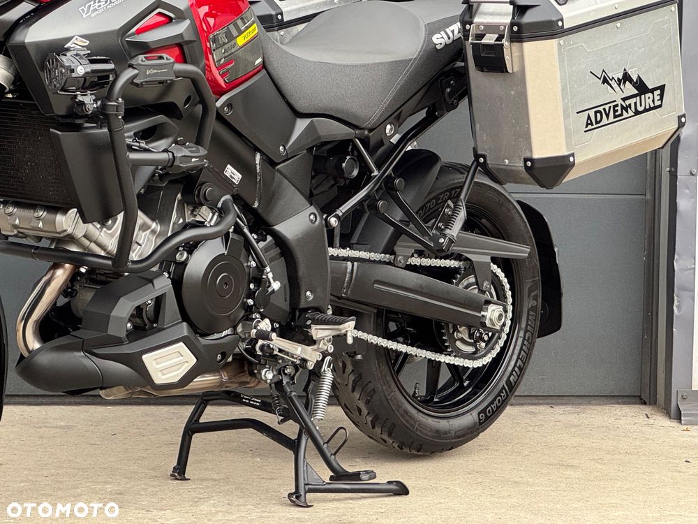 Suzuki V-STROM - 33