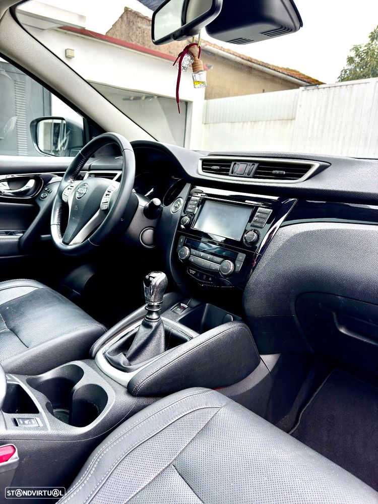 Nissan Qashqai 1.5 dCi TEKNA+ - 28
