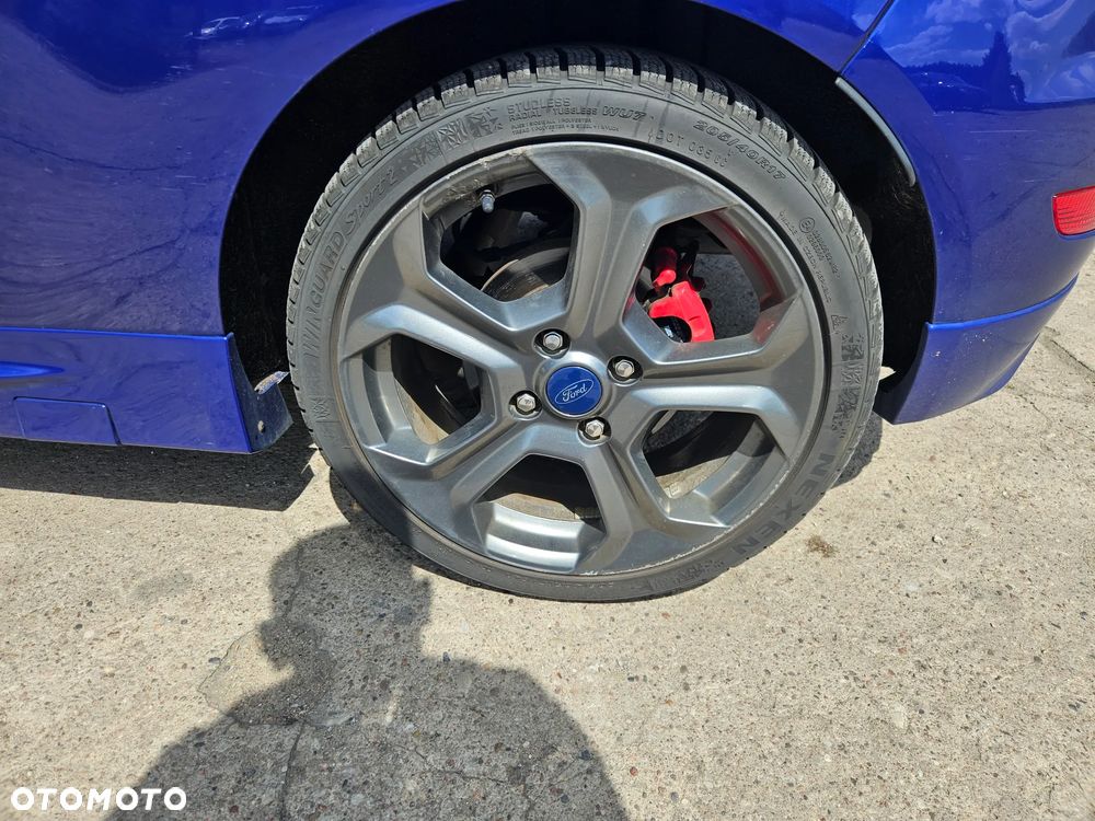 Ford Fiesta ST - 14