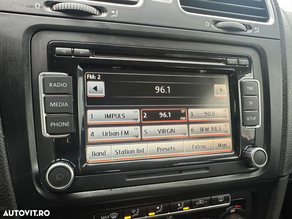 Volkswagen Golf - 12